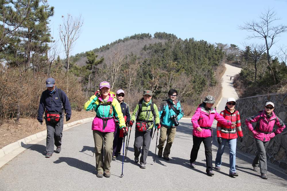 走南山遇彩驴，向学子荐前线 086.jpg