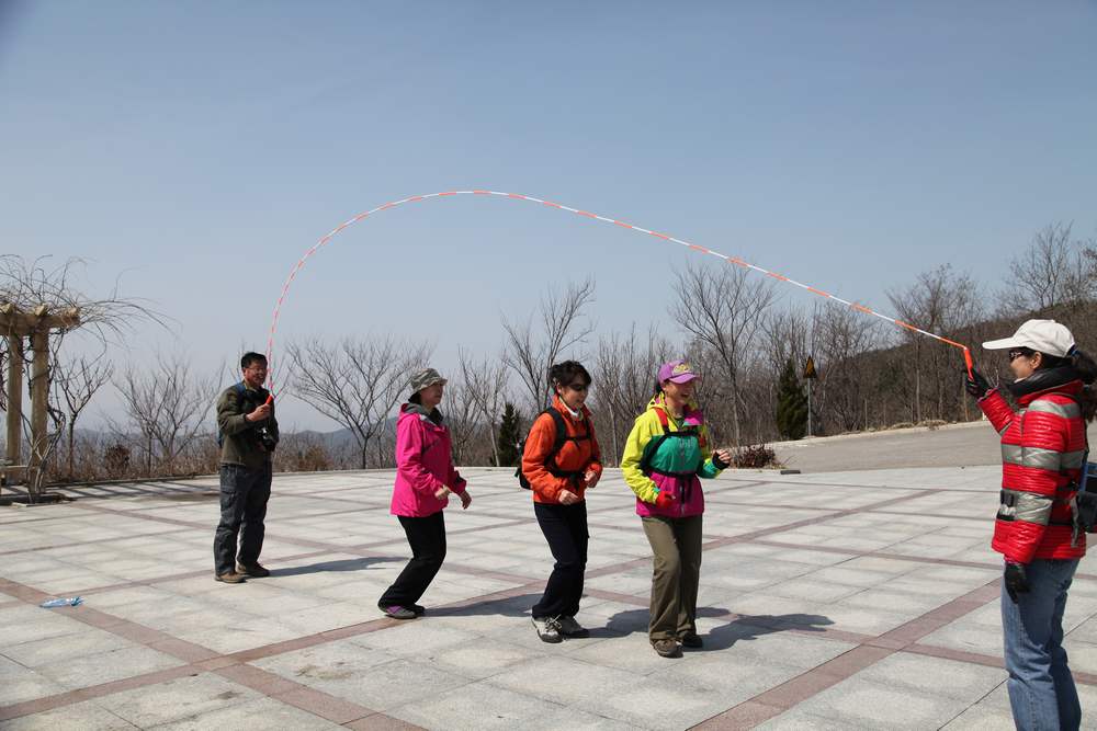走南山遇彩驴，向学子荐前线 163.jpg