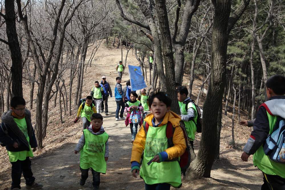 走南山遇彩驴，向学子荐前线 268.jpg