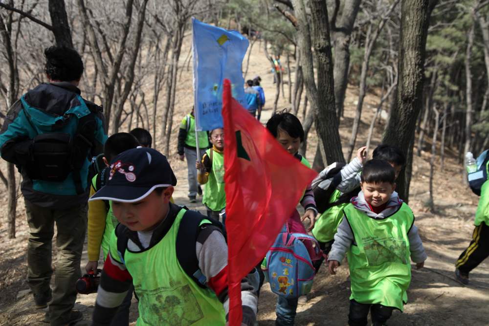 走南山遇彩驴，向学子荐前线 272.jpg