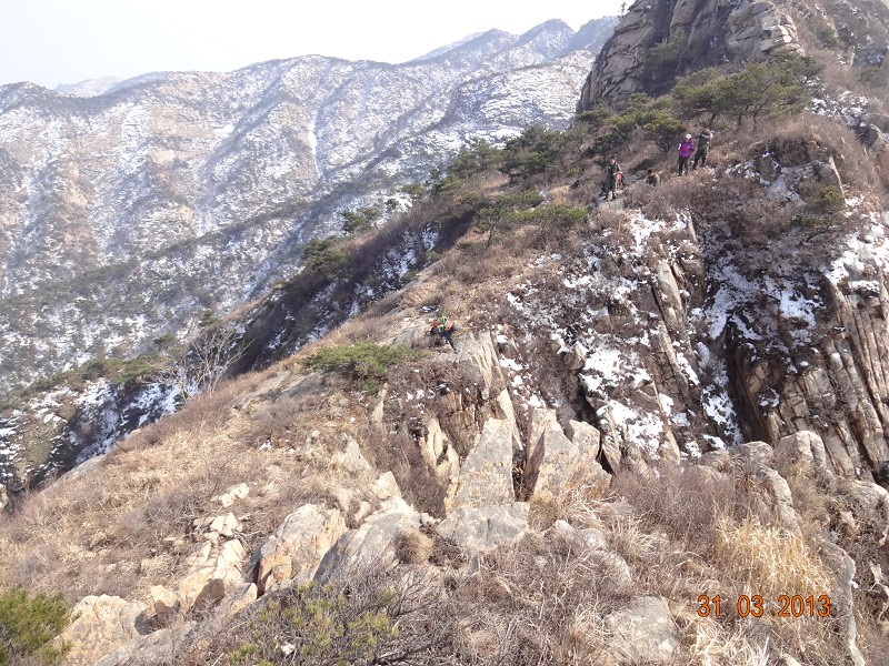 行走山脊3.jpg
