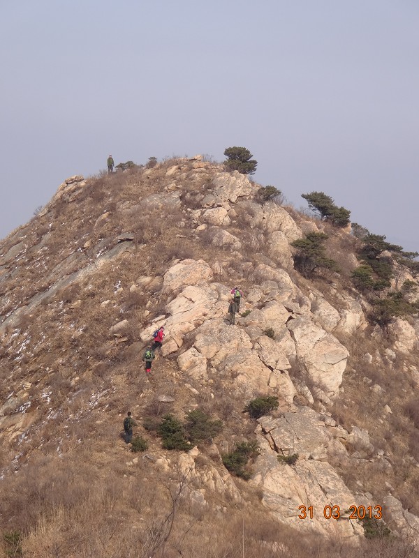 行走山脊3423.jpg