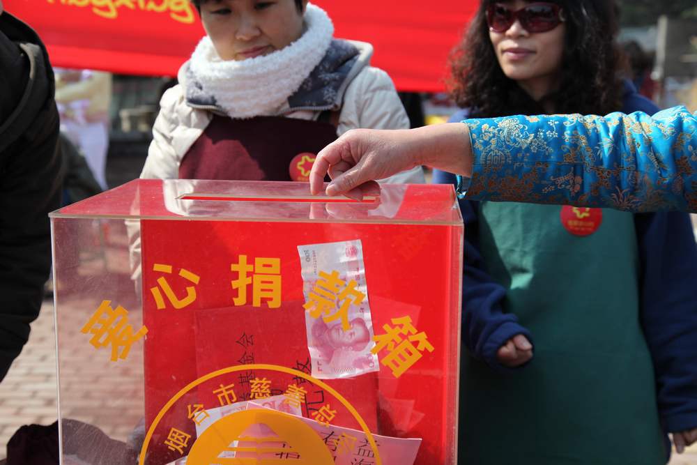 爱心义卖花絮 265.jpg