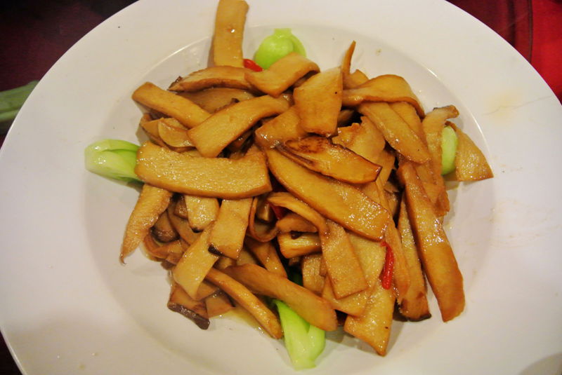 鸡腿菇.jpg
