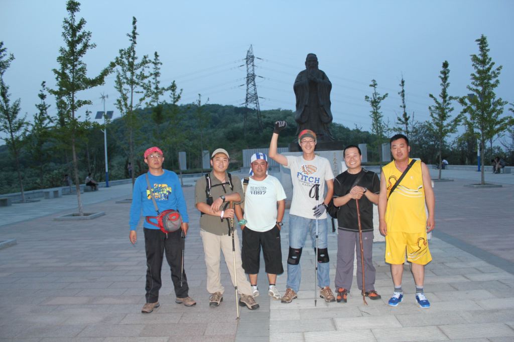 和领导合影